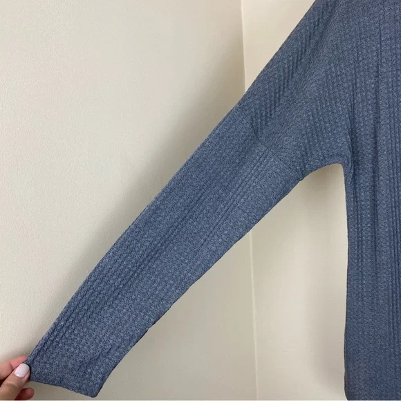 NWT Front Knot Tie Drop shoulder Sweater Blouse top Large - Picture 6 of 7